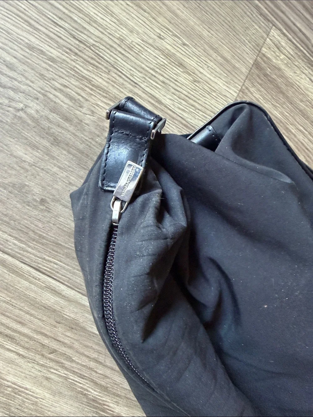 Bottega Veneta Vintage Black Nylon & Leather Shoulder Bag Made in Italy Y2K